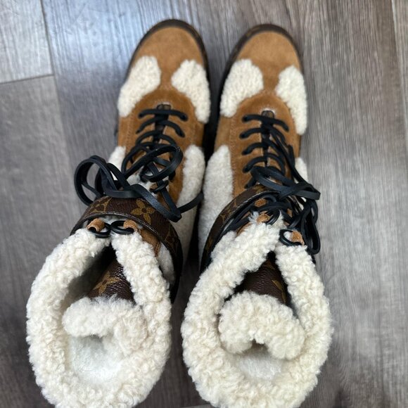 Louis Vuitton Laureate Platform Desert Boot with Sherpa Style "Fur" - Picture 6 of 7